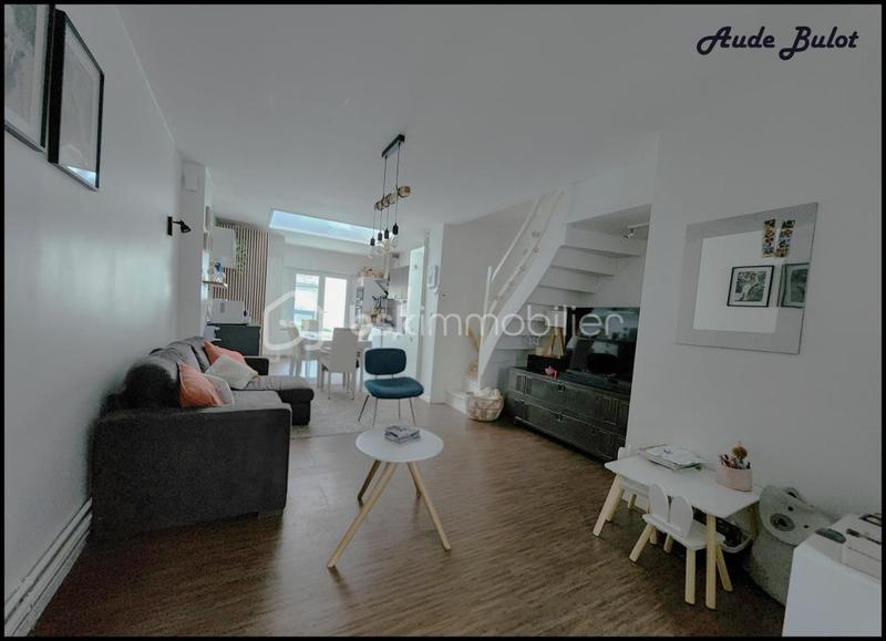 Maison - 83 m² - 4 pièces