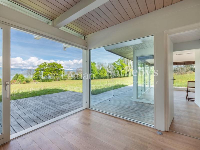 Maison - 257 m² - 6 pièces