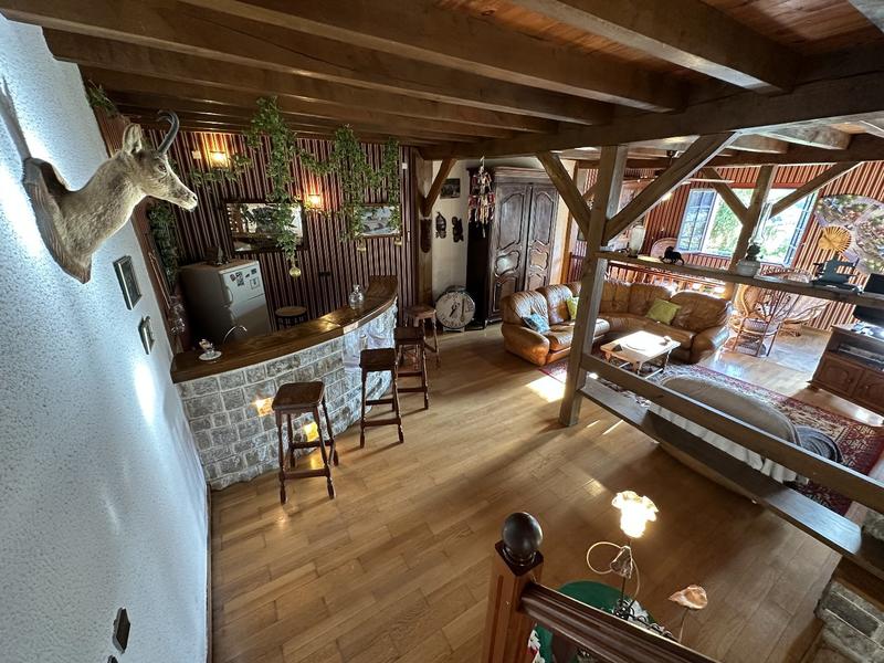 Villa - 238 m² - 5 pièces