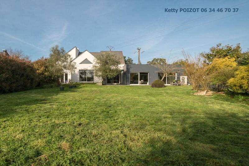 Maison - 140 m² - 7 pièces