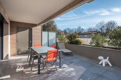 Appartement - 94 m² - 4 pièces