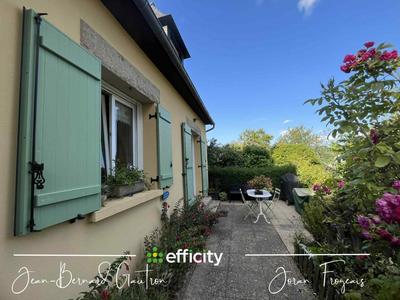 Maison - 135 m² - 8 pièces