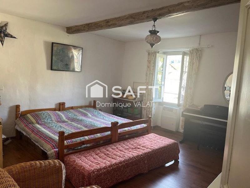 Appartement - 126 m² - 6 pièces