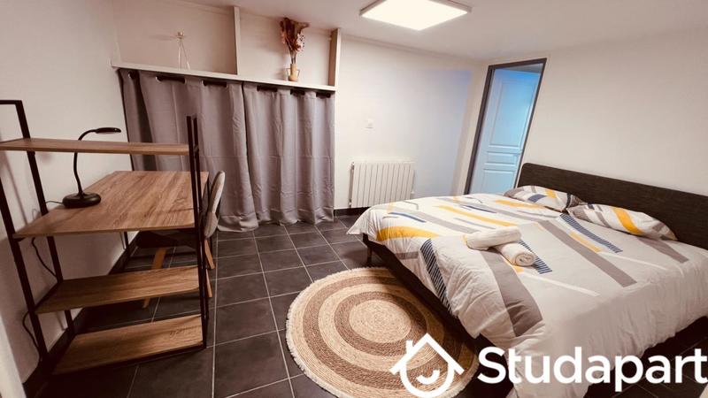 Chambre - 30 m² - 1 pièce