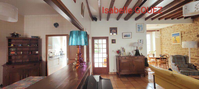 Maison - 200 m² - 13 pièces