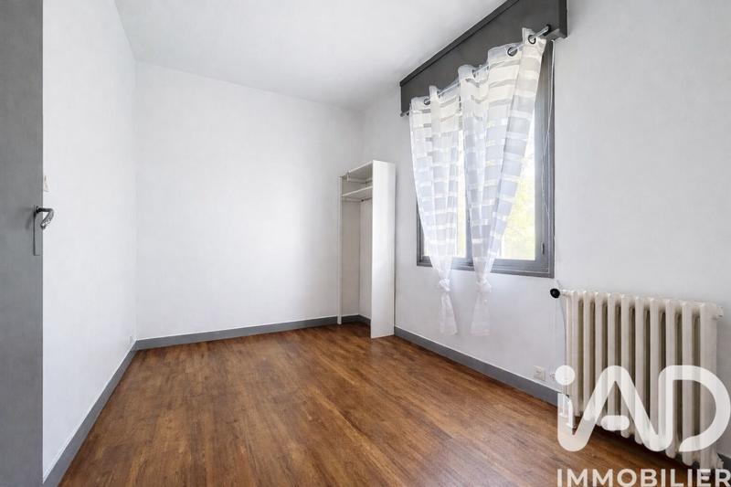 Maison - 182 m² - 7 pièces