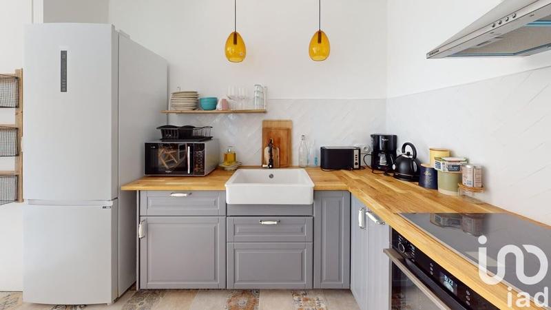 Maison - 590 m² - 20 pièces