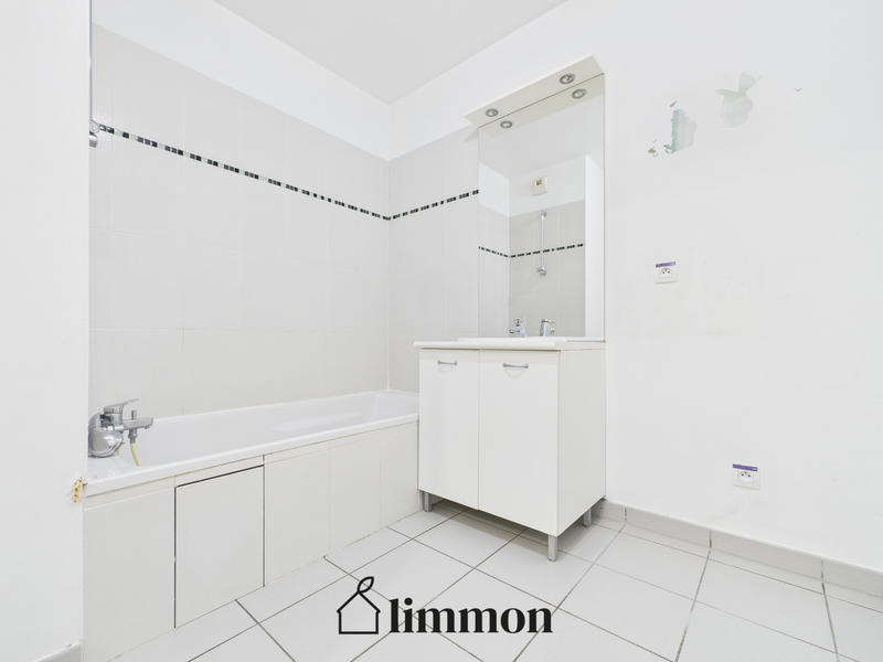 Appartement - 65 m² - 3 pièces