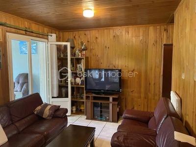 Maison - 96 m² - 4 pièces