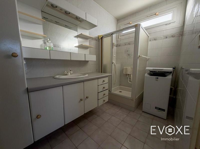 Appartement - 65 m² - 3 pièces