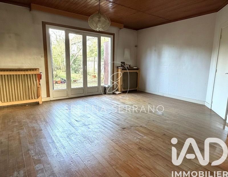 Maison - 251 m² - 7 pièces