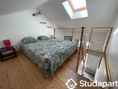 Chambre - 12 m² - 1 pièce