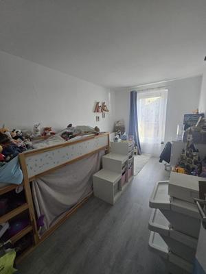 Appartement - 87 m² - 4 pièces