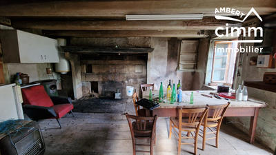 Maison - 90 m² - 6 pièces