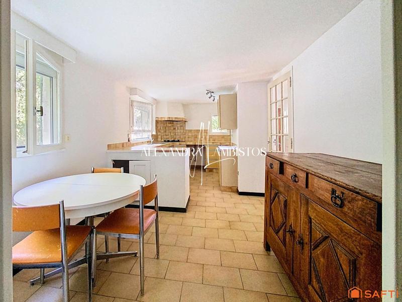 Maison - 163 m² - 7 pièces