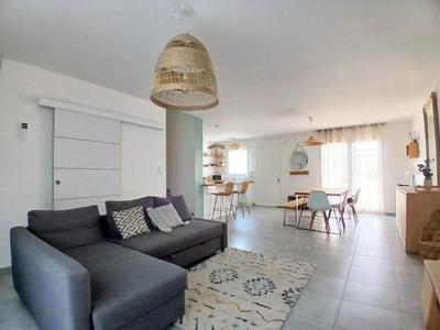 Maison - 89 m² - 4 pièces