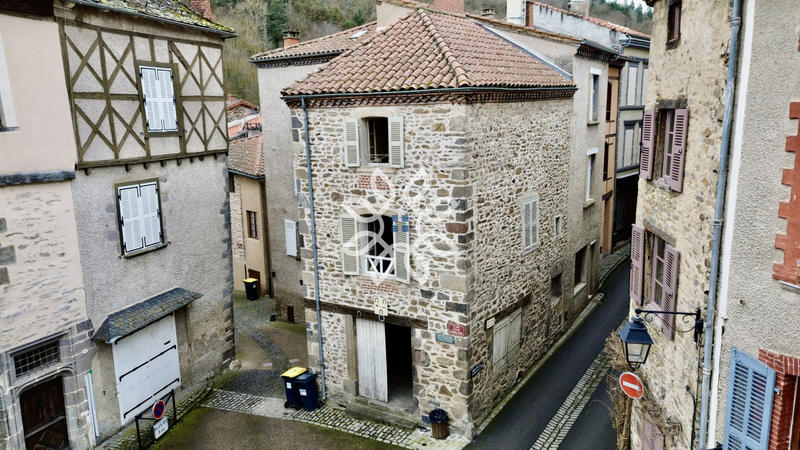 Maison de village - 64 m² - 6 pièces