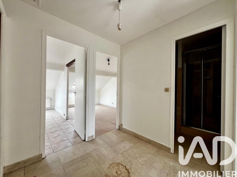 Maison - 141 m² - 8 pièces