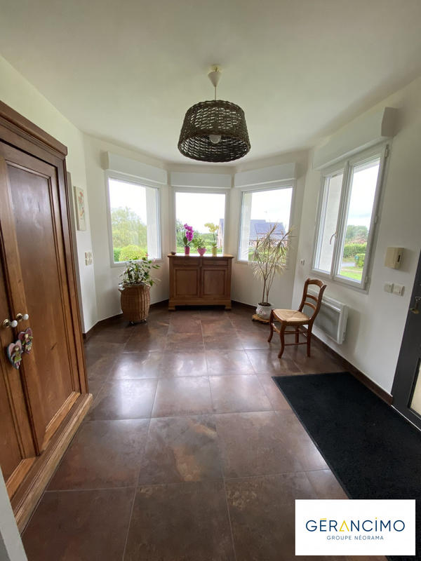 Maison - 216 m² - 8 pièces