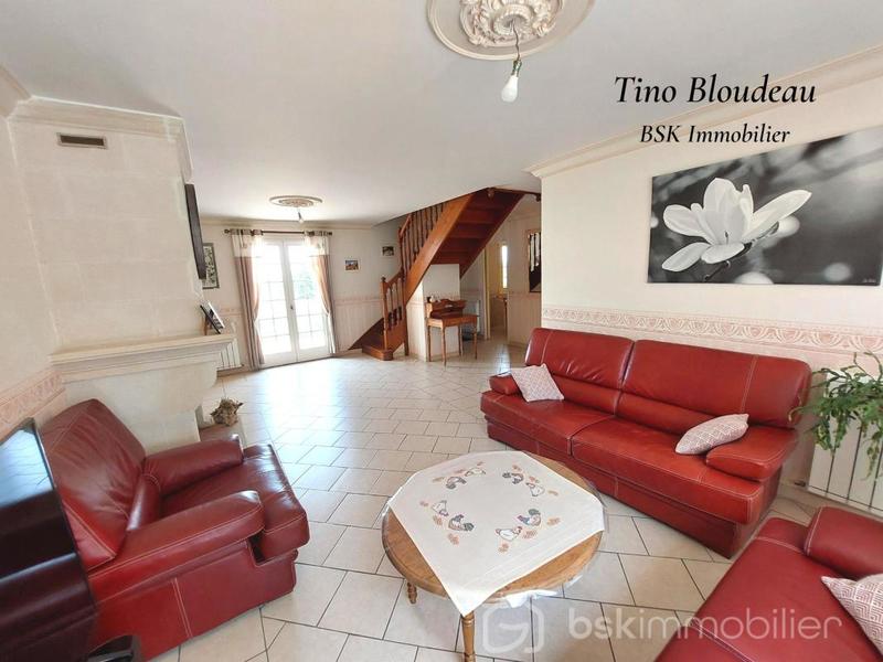 Maison - 180 m² - 8 pièces