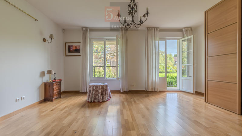 Appartement - 148 m² - 4 pièces