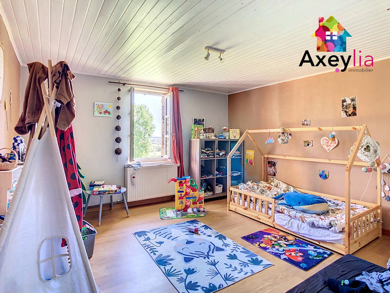 Maison - 150 m² - 6 pièces