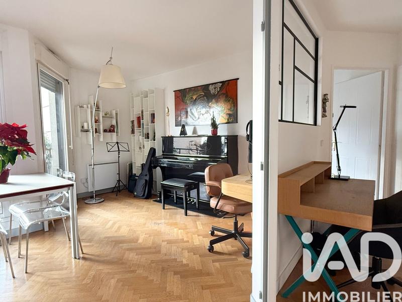 Appartement - 80 m² - 3 pièces