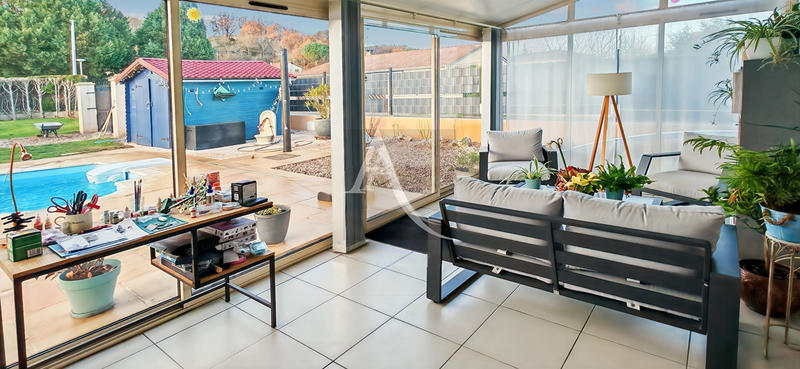 Maison - 110 m² - 5 pièces