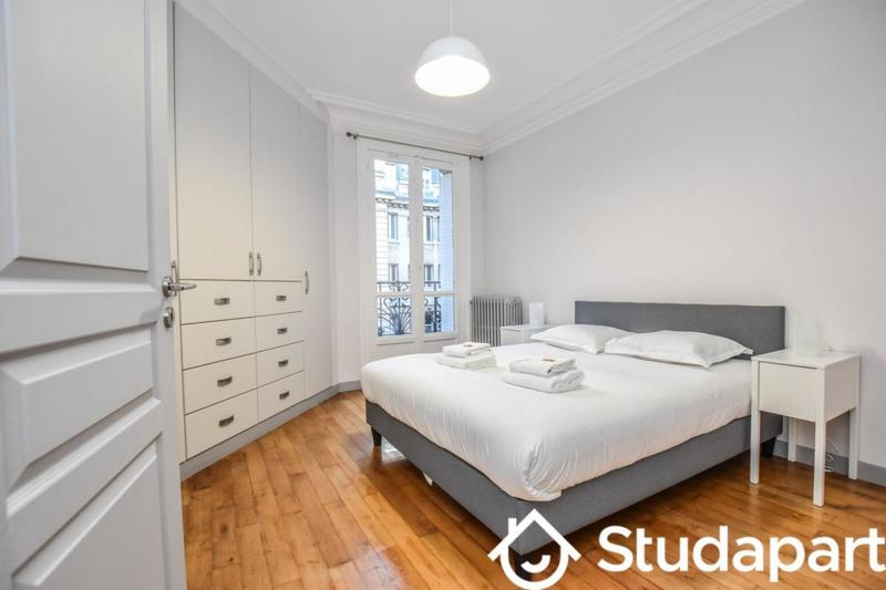 Appartement - 90 m² - 3 pièces