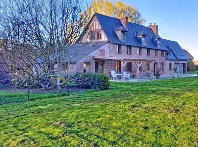 Maison - 205 m² - 8 pièces