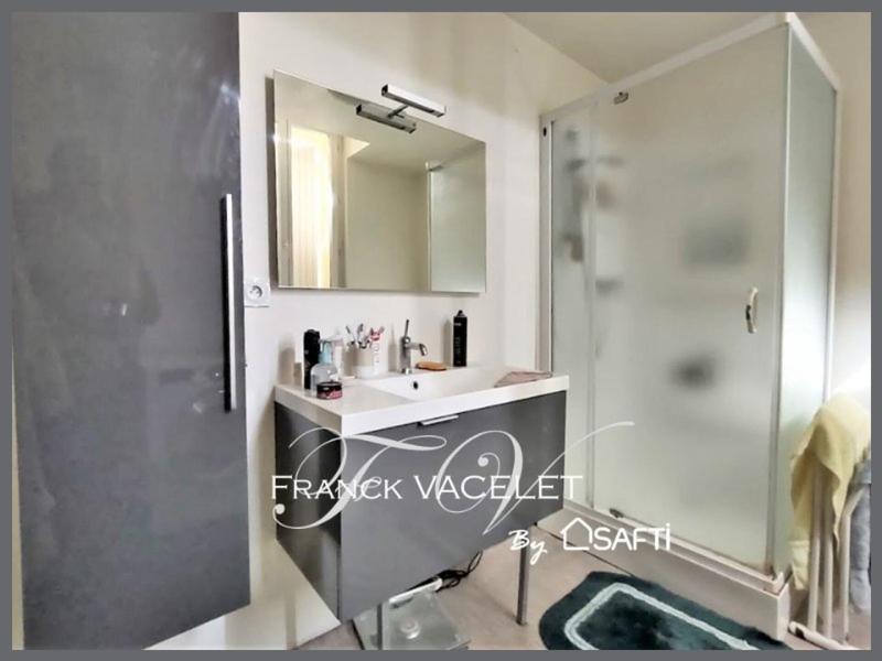 Local commercial - 295 m² - 9 pièces