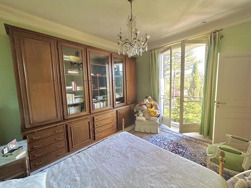 Villa - 194 m² - 6 pièces