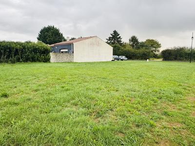 Terrain - 587 m²