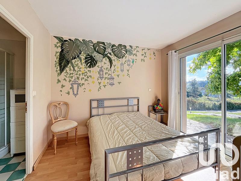 Maison - 217 m² - 8 pièces