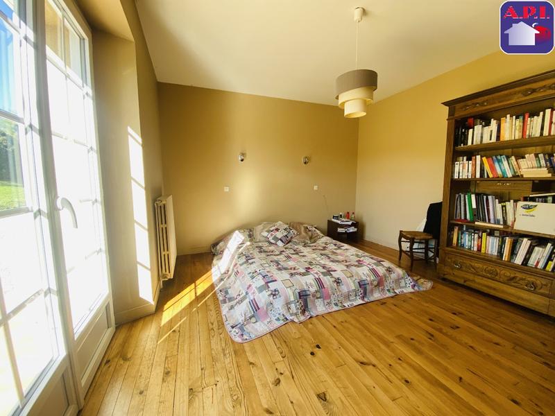 Maison - 183 m² - 6 pièces