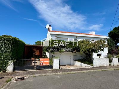 Maison - 80 m² - 6 pièces