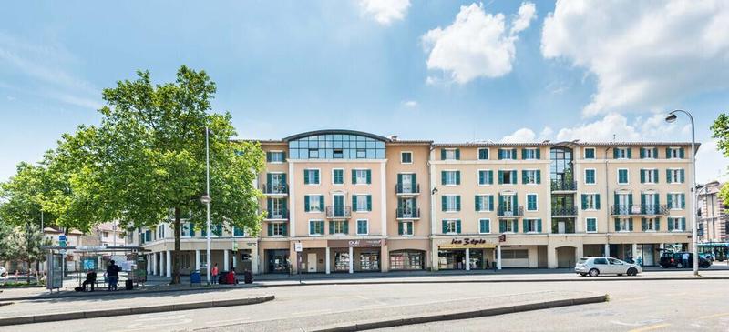 Studio - 25 m² - 1 pièce