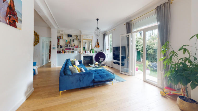 Maison - 185 m² - 7 pièces