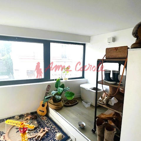 Maison - 187 m² - 8 pièces