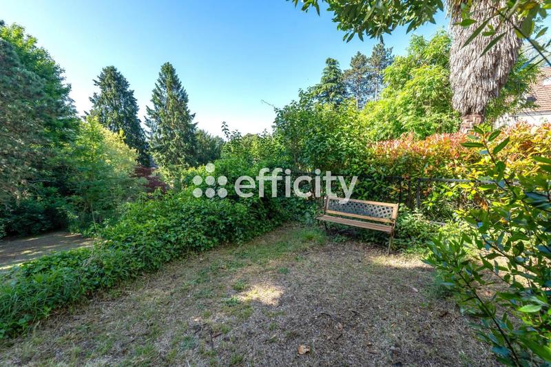 Maison - 115 m² - 6 pièces