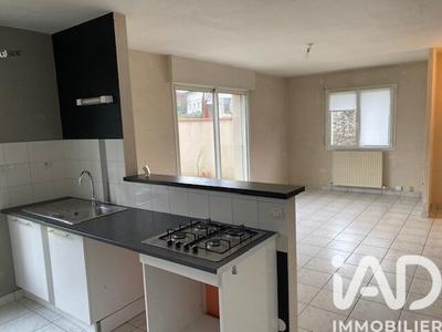 Maison - 76 m² - 4 pièces