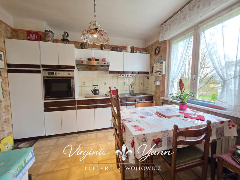 Maison - 105 m² - 5 pièces