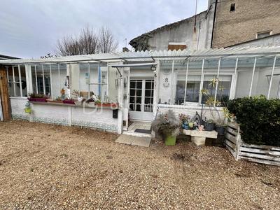 Maison de village - 90 m² - 4 pièces