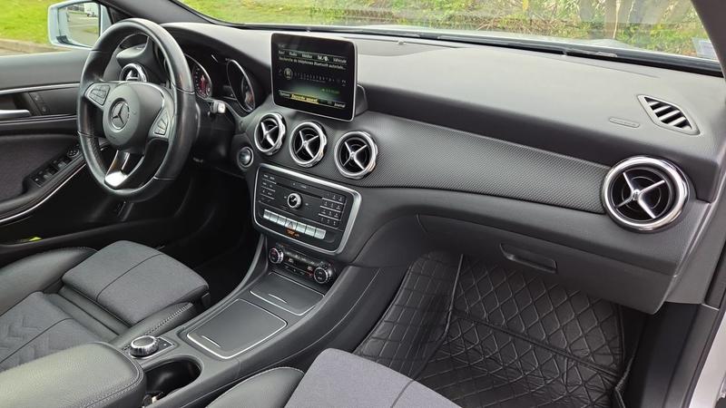 Mercedes Classe Gla 200 d 136 7g-Dct Inspiration