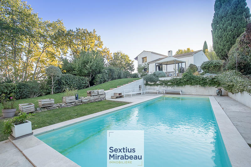 Maison - 138 m² - 6 pièces