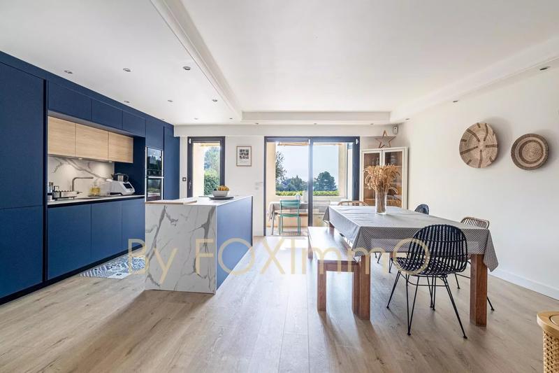 Appartement - 115 m² - 5 pièces