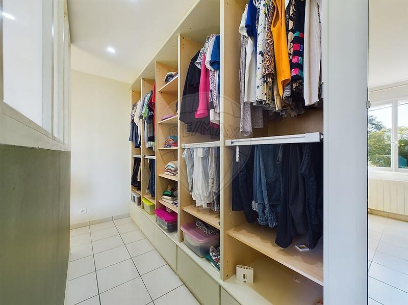 Villa - 184 m² - 7 pièces