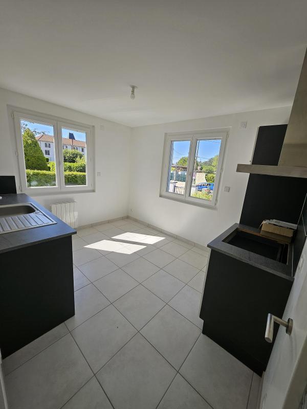 Maison - 111 m² - 6 pièces