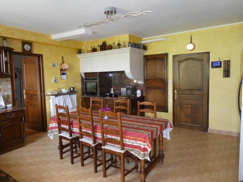 Propriété - 390 m² - 13 pièces