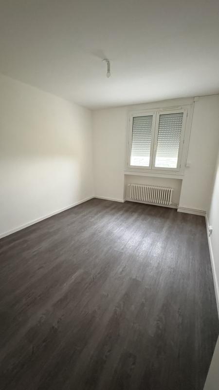 Appartement - 94 m² - 5 pièces